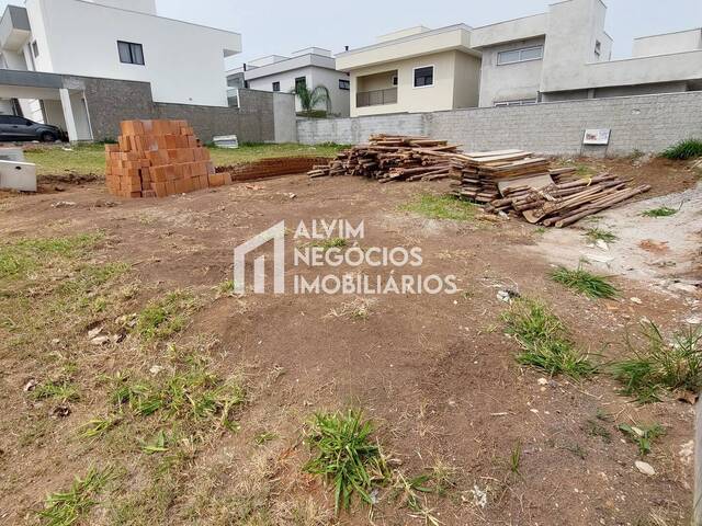 Casa para Venda em São José dos Campos - 5