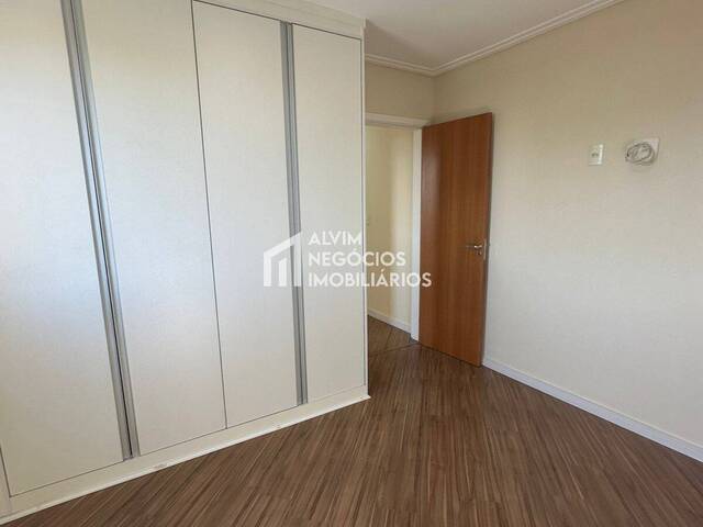 Apartamento para Venda em São José dos Campos - 5